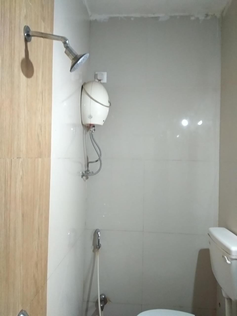 Iroomz Dwaraka Residency Bellary Buitenkant foto