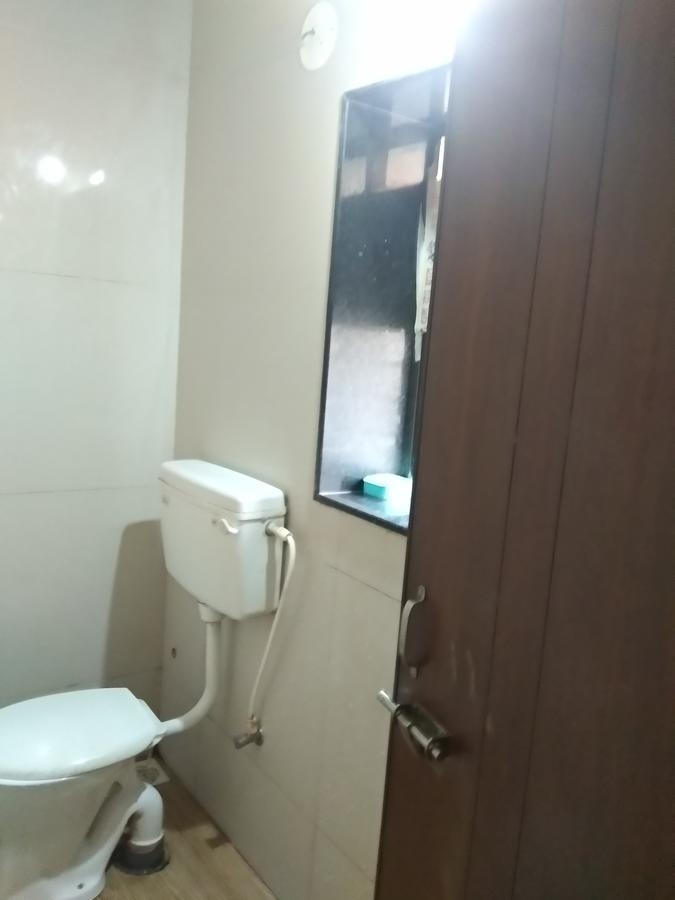 Iroomz Dwaraka Residency Bellary Buitenkant foto